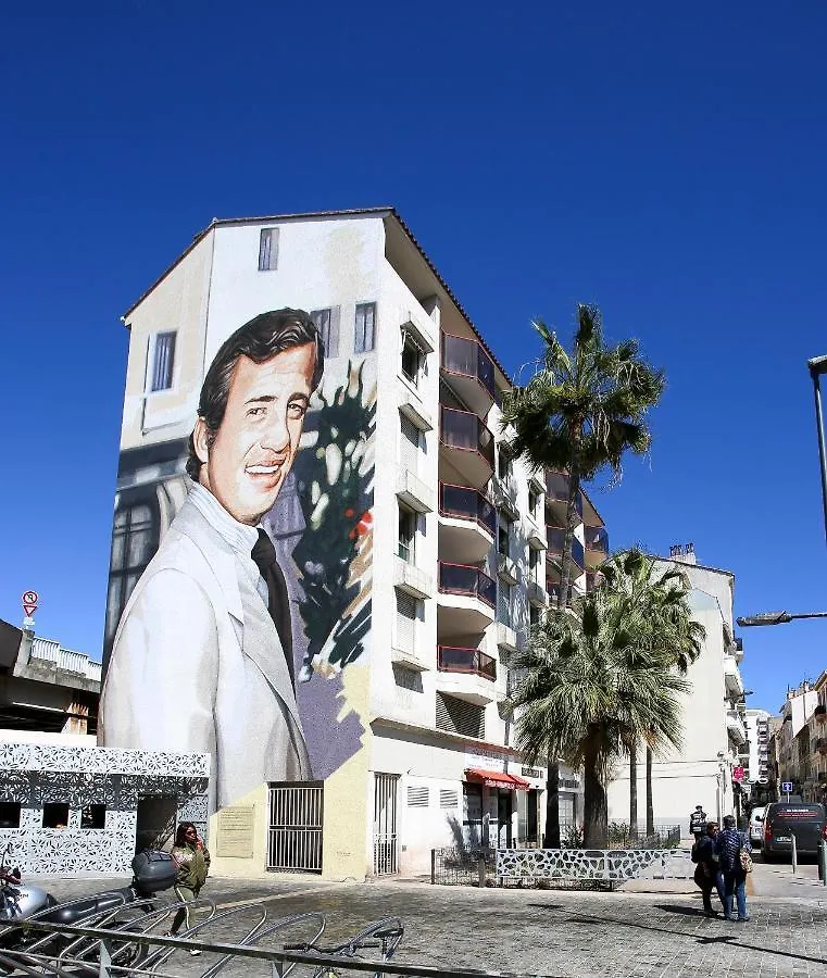 2 Room Terraced Apartment Cannes Centre